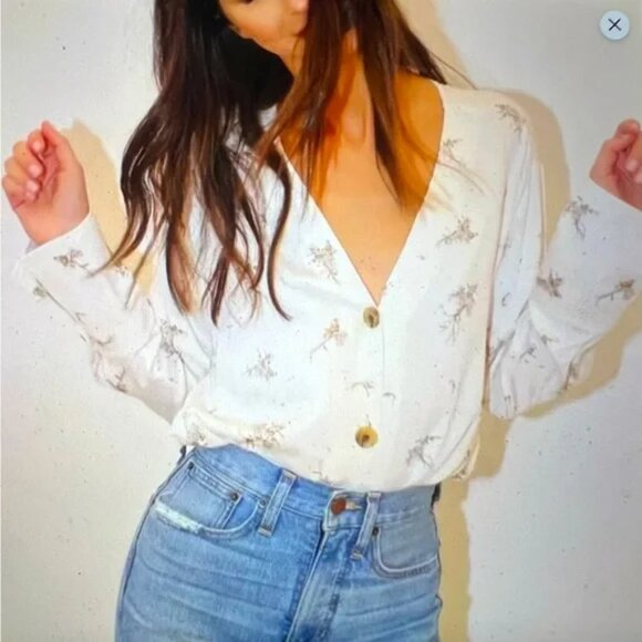 Something Navy Pretty Button Through Top L - Picture 5 of 16